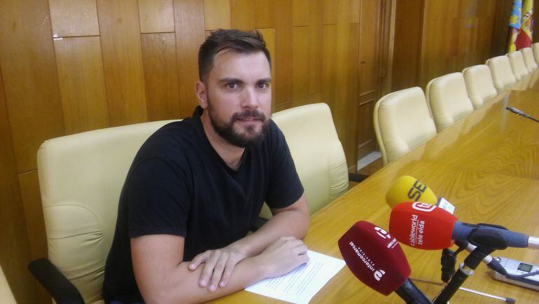 Javier Rivera, portavoz de IU Elda