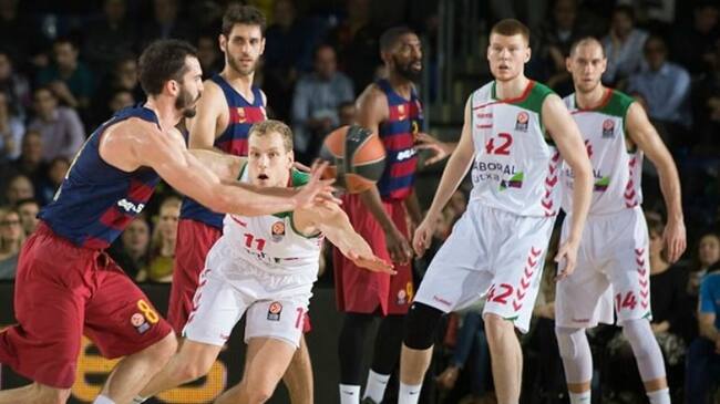 Baskonia inscribe a Davis Bertans (42) en ACB en lugar de Darko Planinic.