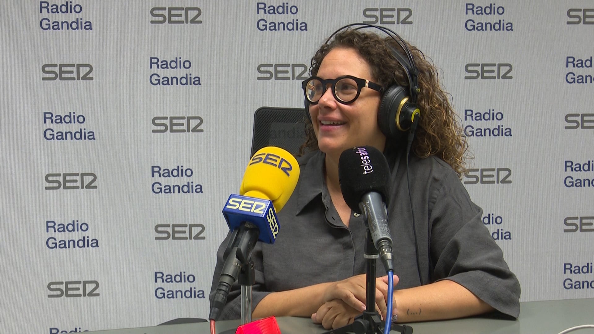 Alicia Izquierdo durante la entrevista en Radio Gandia