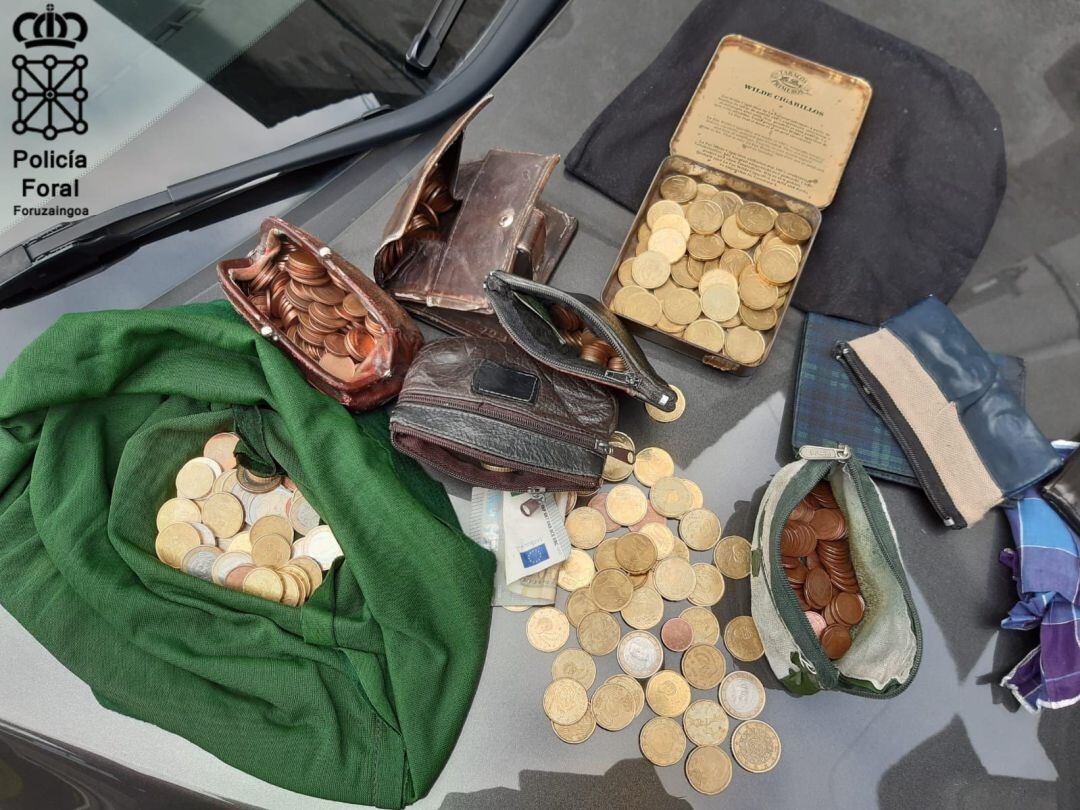 Dinero del cepillo de la igleisa de Errazkin recuperado por la Policía Foral