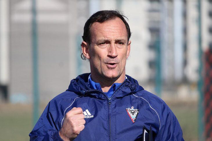 Joseba Etxeberria como entrenador del Mirandés