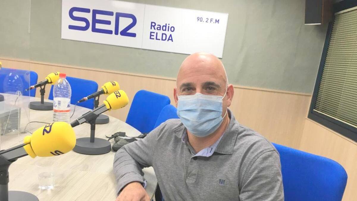 Jerónimo Domene, psicólogo Asociación Nueva Vida Villena, sobre la falta de local