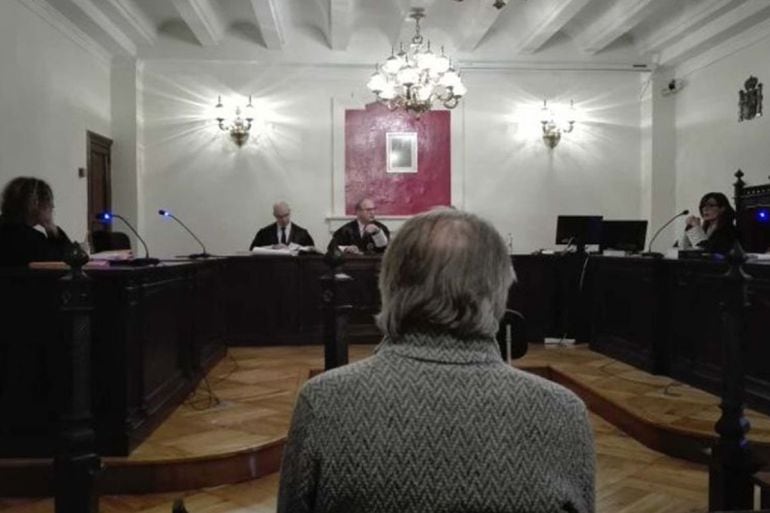 Momento del juicio contra Antonio Acha celebrado en la Audiencia Provincial en noviembre de 2017