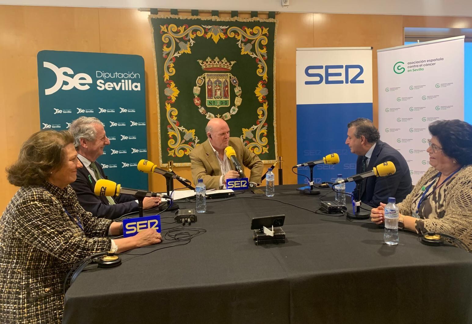 María Teresa Oliva, Jesús Maza, Javier Márquez, Javier Fernández  y Elodia Sánchez