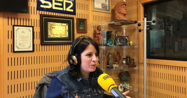 Adriana Lastra, en los estudios de Radio Cádiz