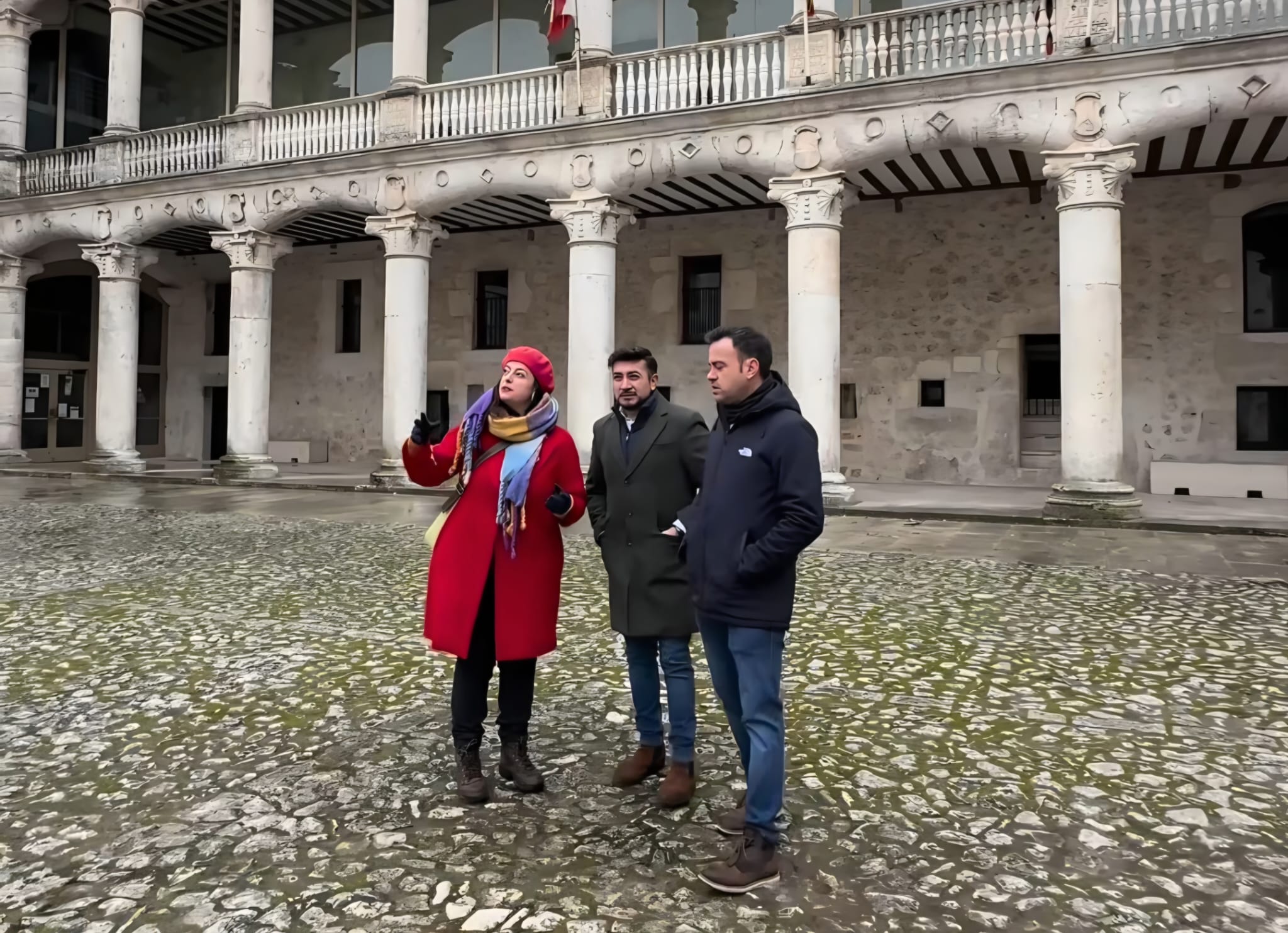 Visita del alcalde de Huamantla al Castillo de Cuéllar