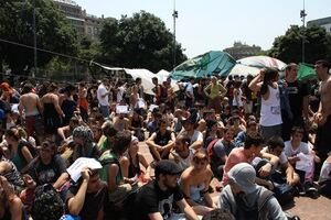 A primera hora de la tarda els &#039;indignats&#039; tornaven a acampar