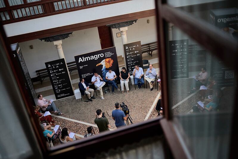 Ignacio García, y otros representantes de la Fundación, hacen balance del Festival en el Palacio de Valdeparaíso