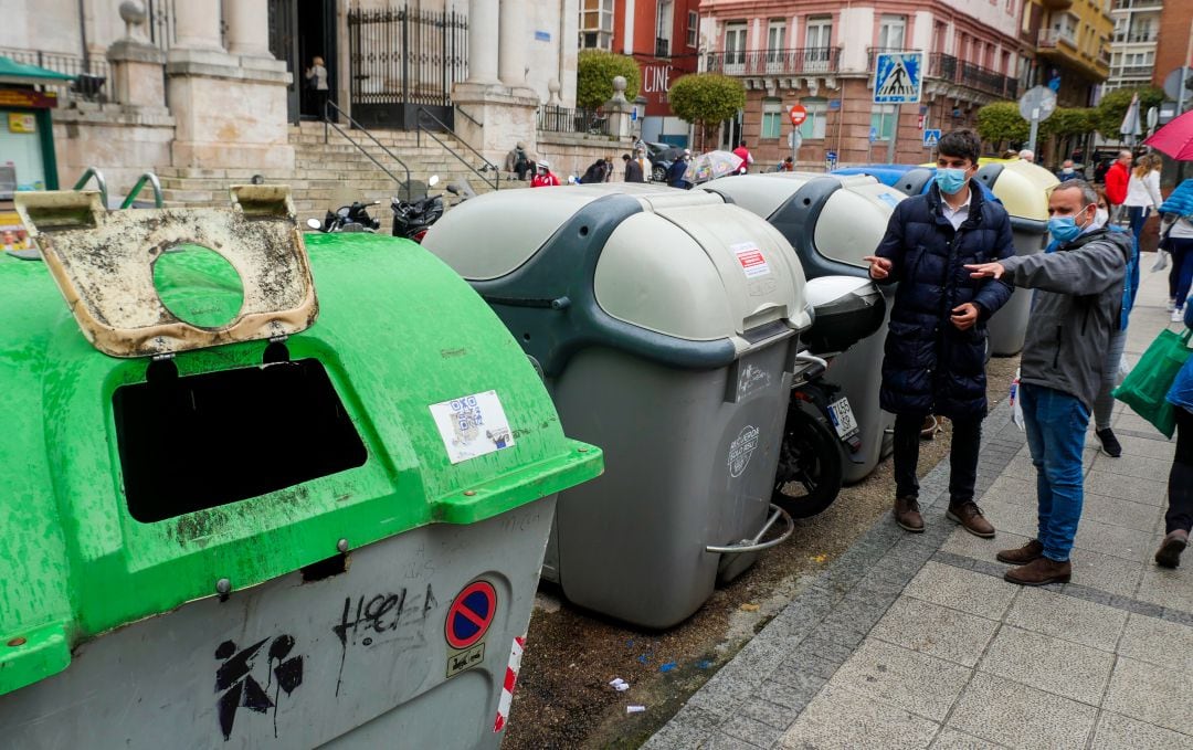 Contenedores de la Plaza de la Esperanza 