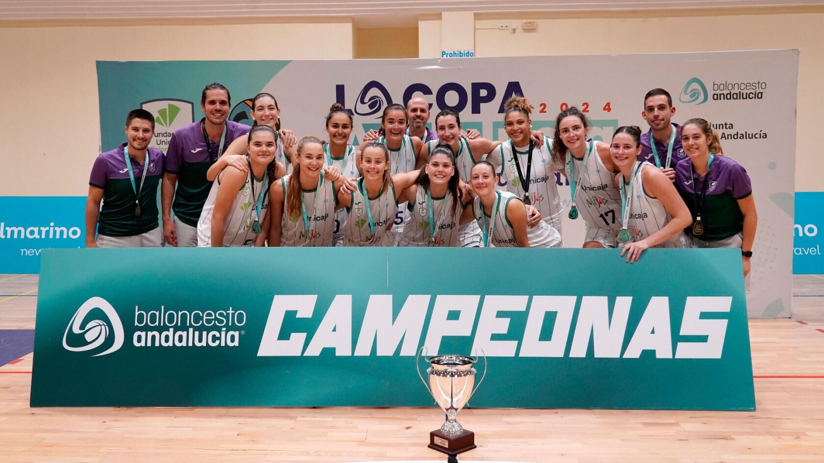 El Unicaja femenino derrotó al CAB Estepona en la final de la Copa de Andalucía disputada en Mijas