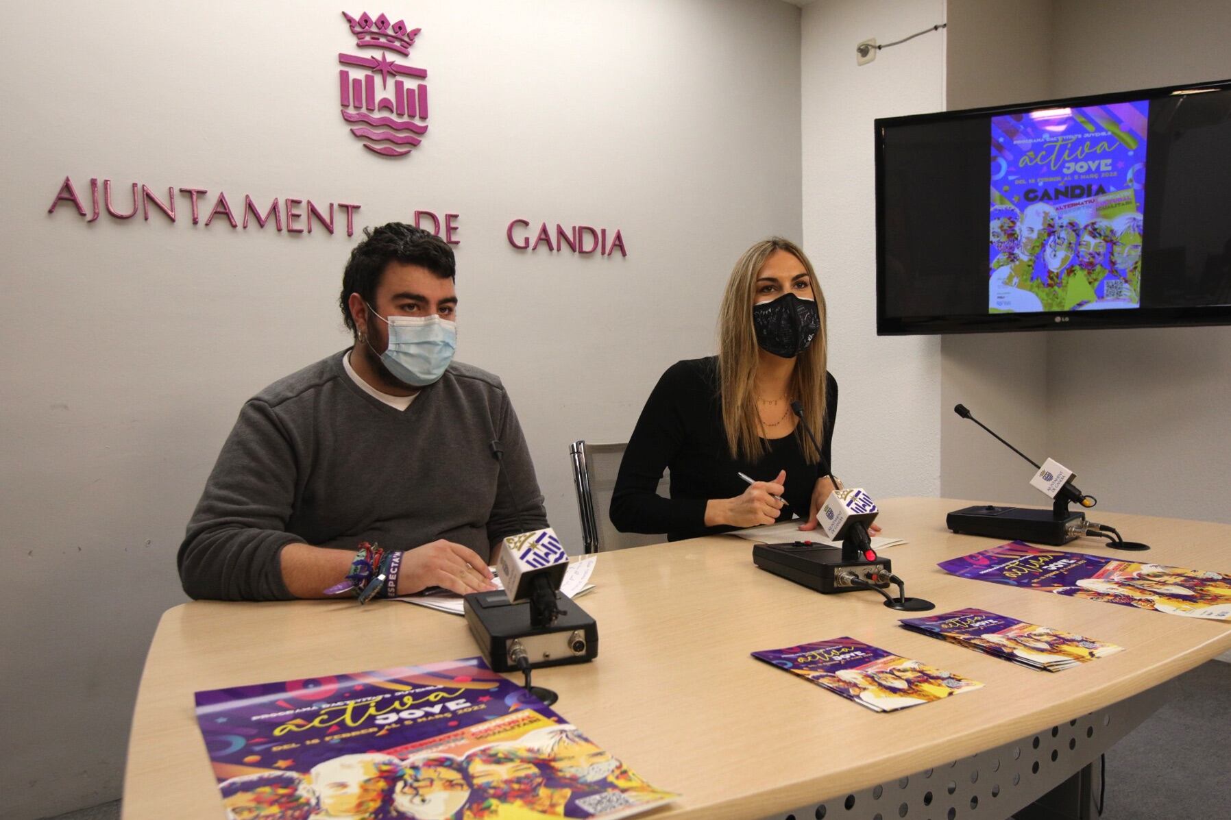 Víctor Carbonell y Lydia Morant presentan Activa Jove en Gandia