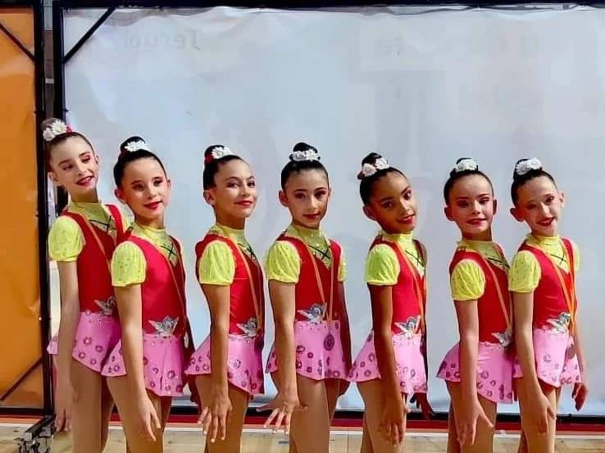 Club 90 de Huesca, Club 2000 Barbastro y Jacetano GRD participan en el Campeonato Nacional Base de Conjuntos de gimnasia rítmica