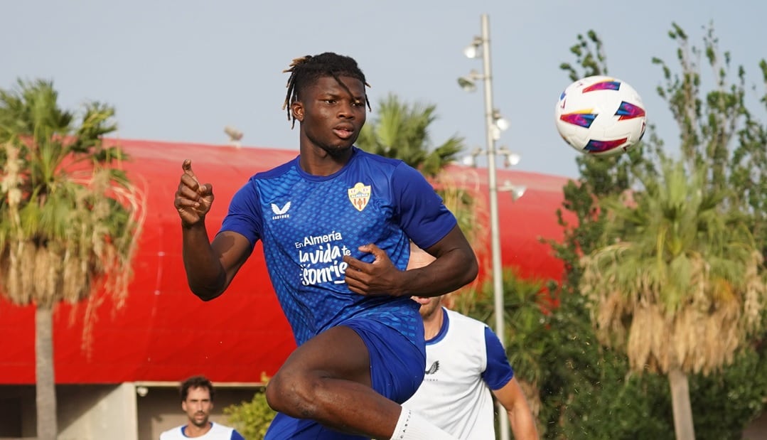 El Bilal Touré se mantiene al margen y sigue ejercitándose con normalidad.