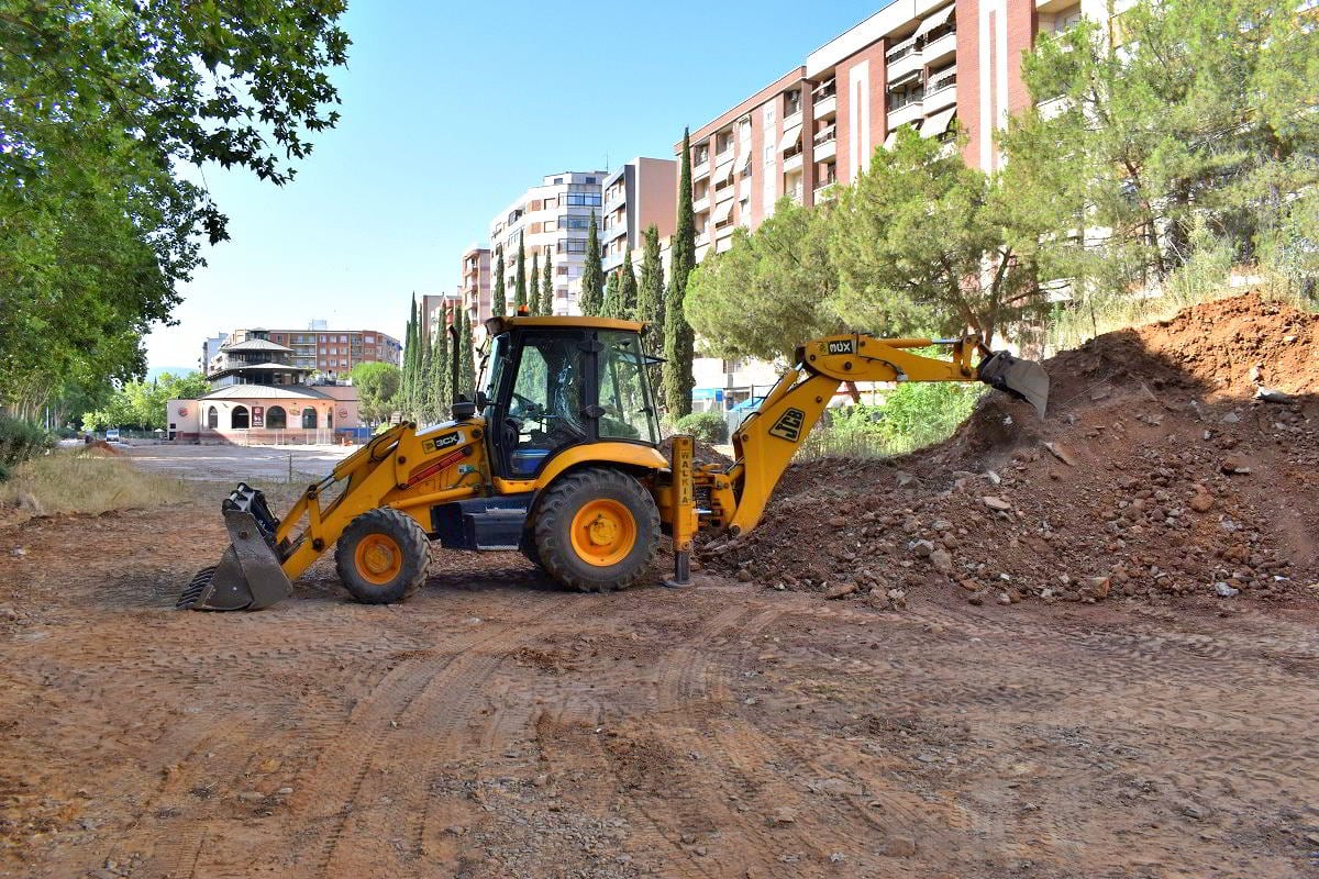 Obras en el Paseo El Bosque  de Puertollano