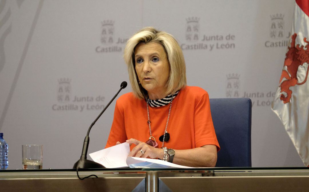 Verónica Casado, consejera de Sanidad de la Junta de Castilla y León, en su comparecencia para dar cuenta de la situación epidemiológica de la comunidad