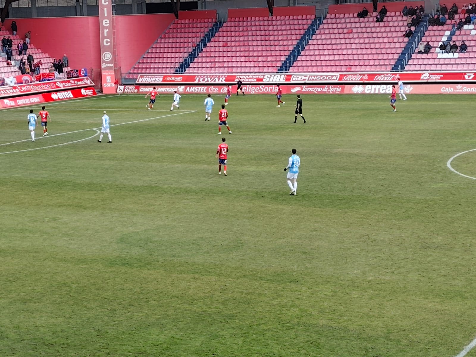 El Numancia se impuso 2-1 al Ourense en Los Pajaritos.
