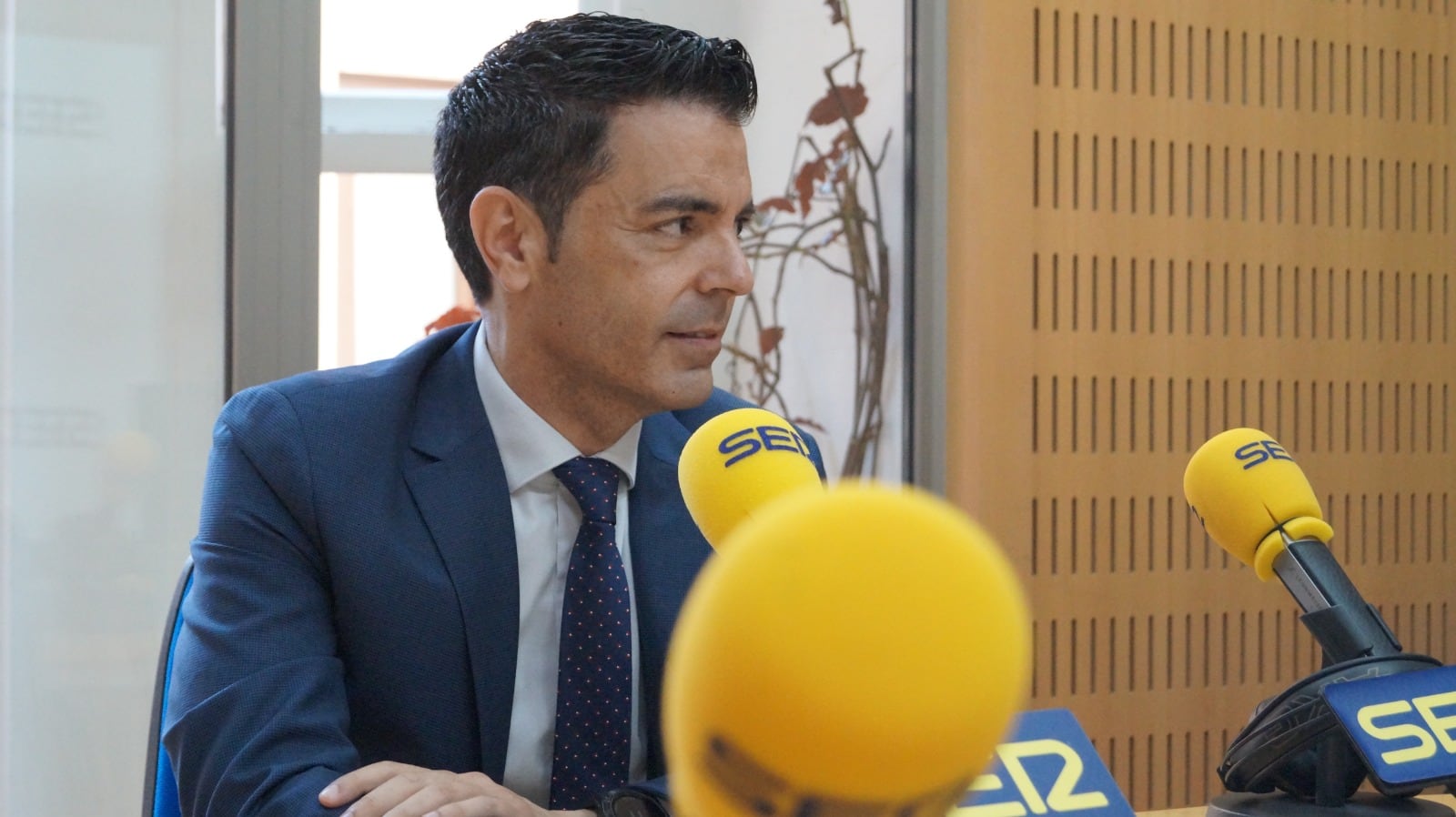 Marcos Ros visita el programa Hoy por hoy Murcia una vez al mes con toda la información que genera el Parlamento Europeo