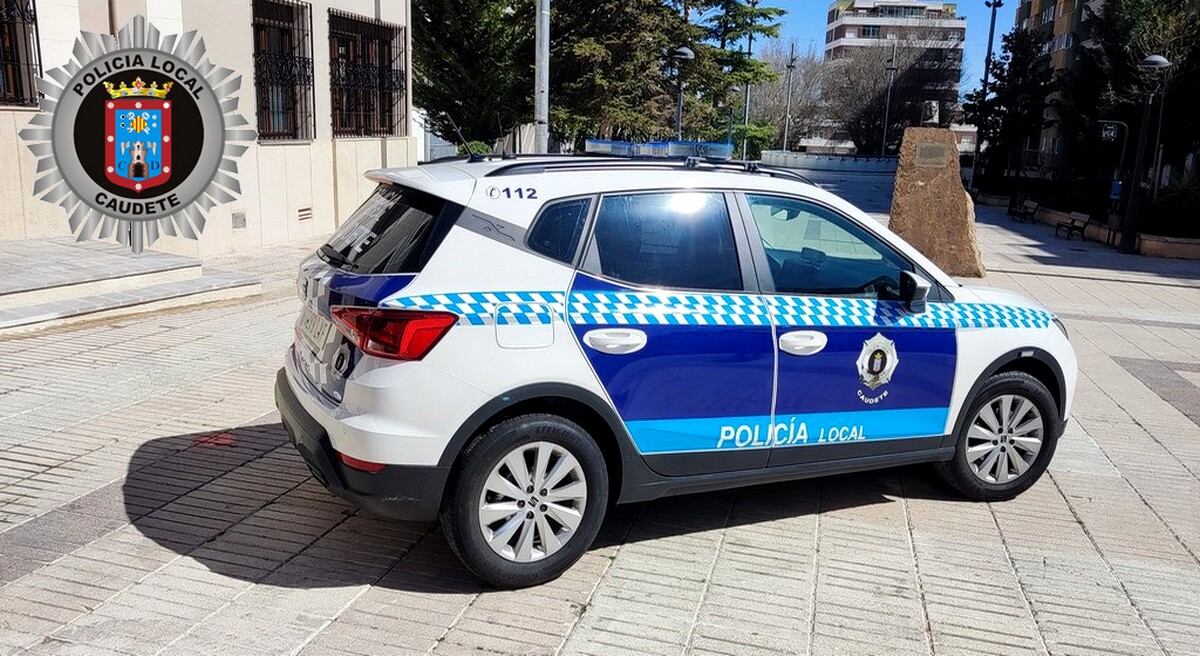 Vehículo de la policía local de Caudete