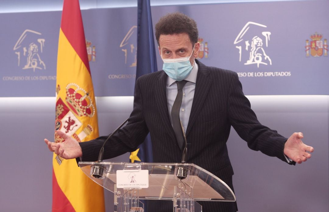 El portavoz adjunto de Ciudadanos en el Congreso, Edmundo Bal, interviene en una rueda de prensa.