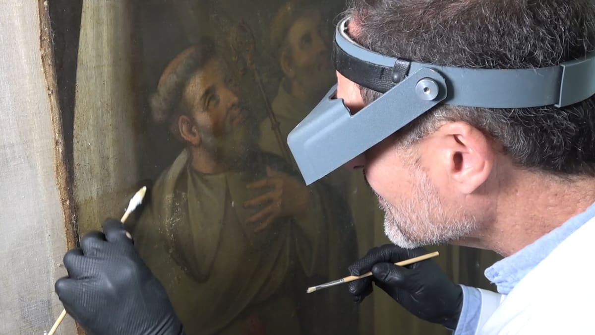 El restaurador andujareño José Luis Ojeda abre las puertas de su taller y repasa tres décadas de trayectoria