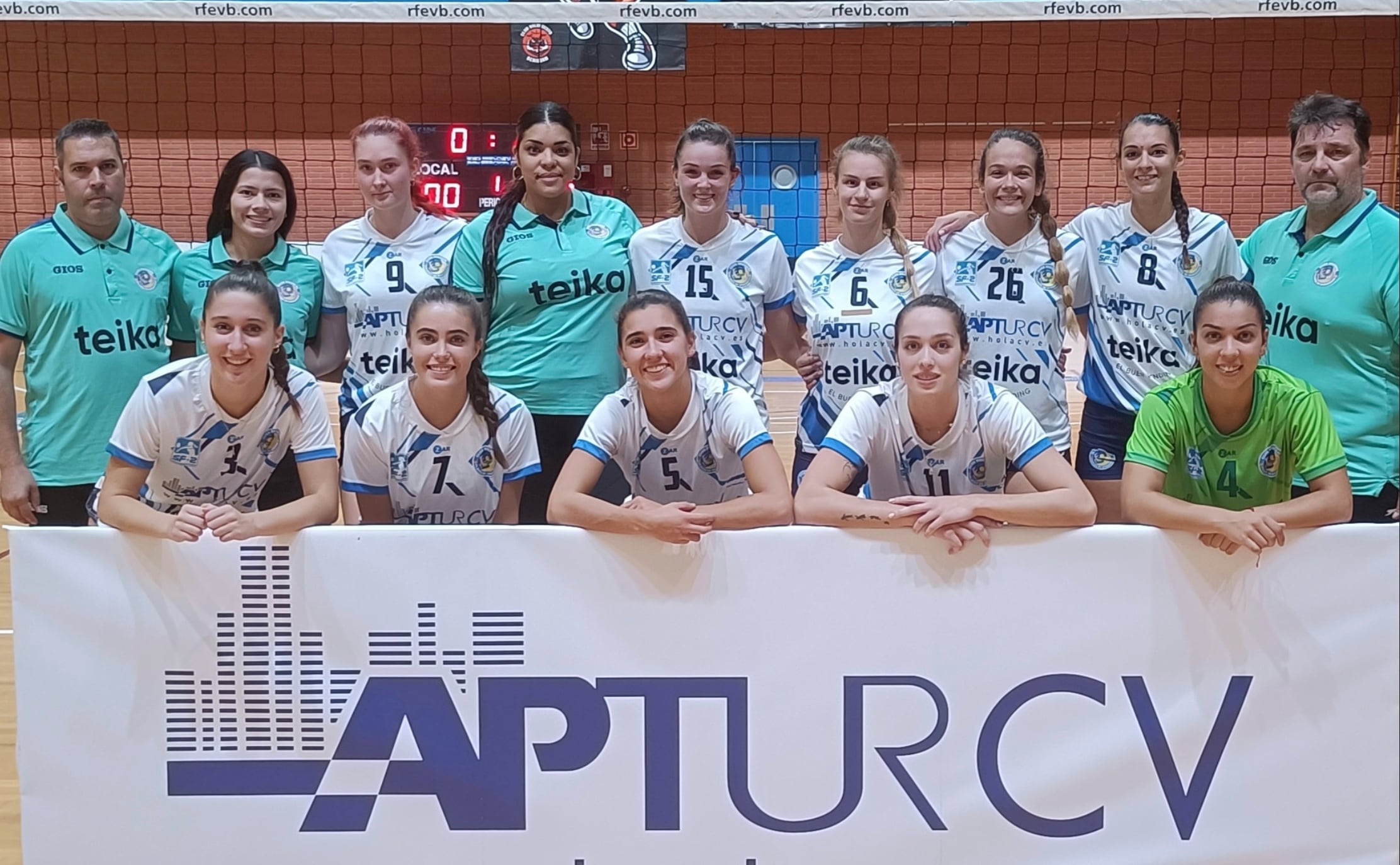 Las chicas del Aptur Benidorm cayeron ante el Melilla