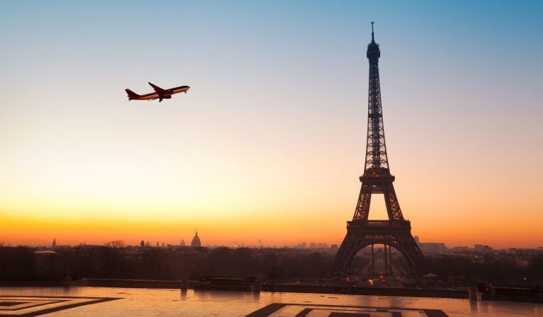 París refuerza la seguridad de sus aeropuertos.