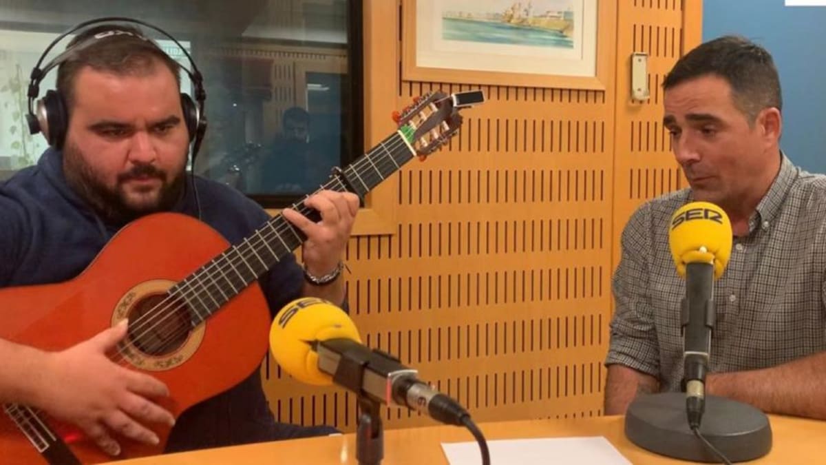 Una sonrisa de los Mafiosos para recordar a Juan Carlos Aragón