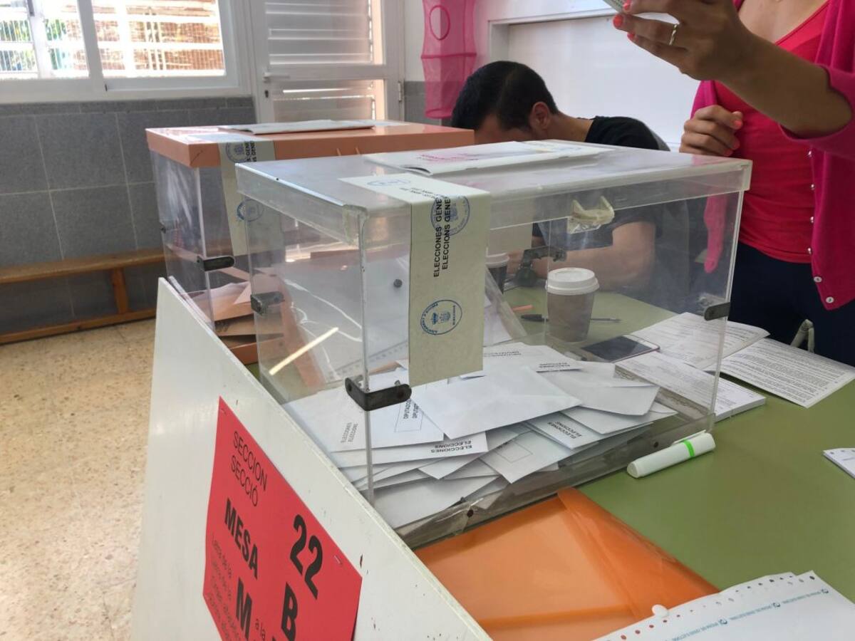 El PSOE también se impone en el voto del CERA
