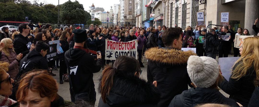 Concentración en A Coruña contra la caza del zorro, organizada por Free Fox