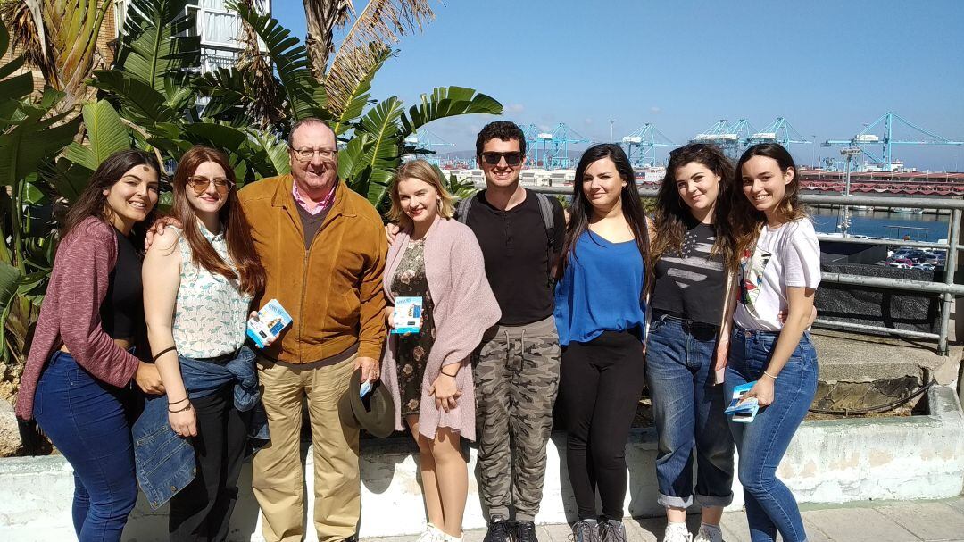 Integrantes del grupo que interpretará Mamma Mía! en Algeciras.