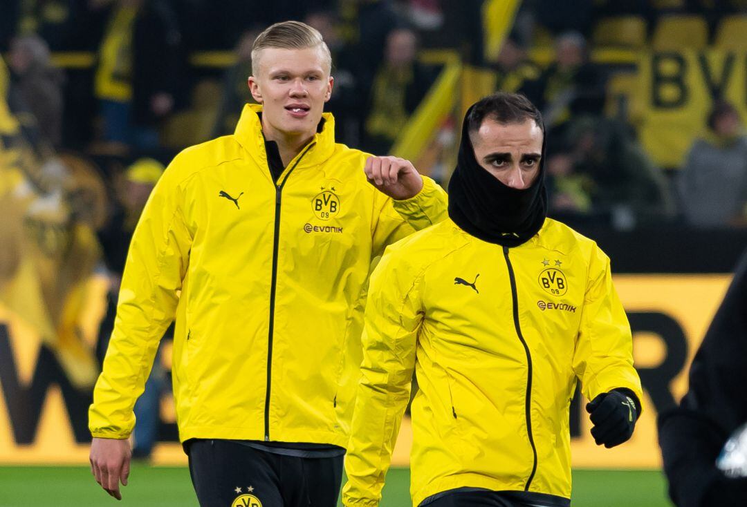 Paco Alcácer y Erling Haaland en la previa de un partido del Borussia Dortmund
