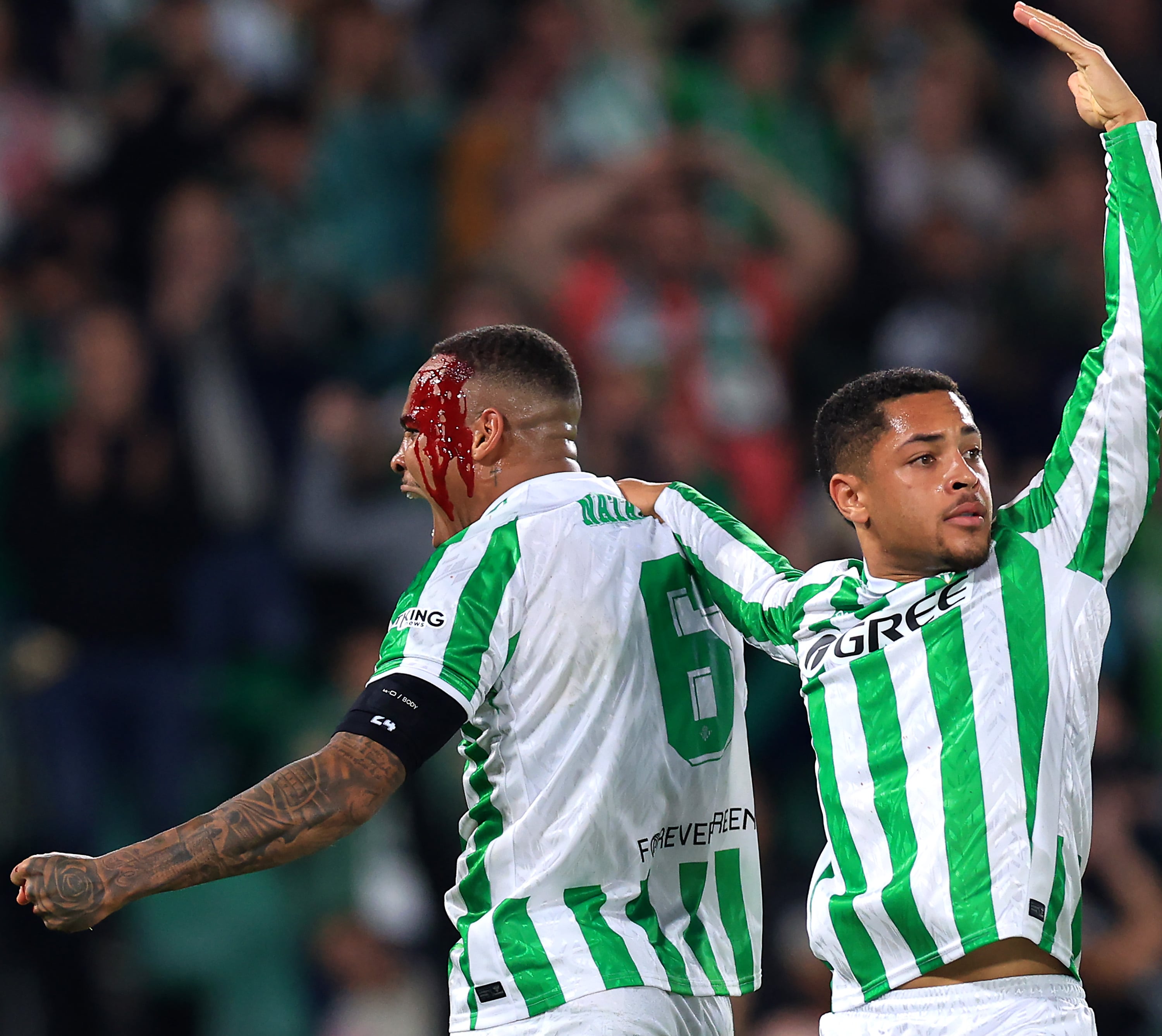 Natan celebrando su gol con el Real Betis