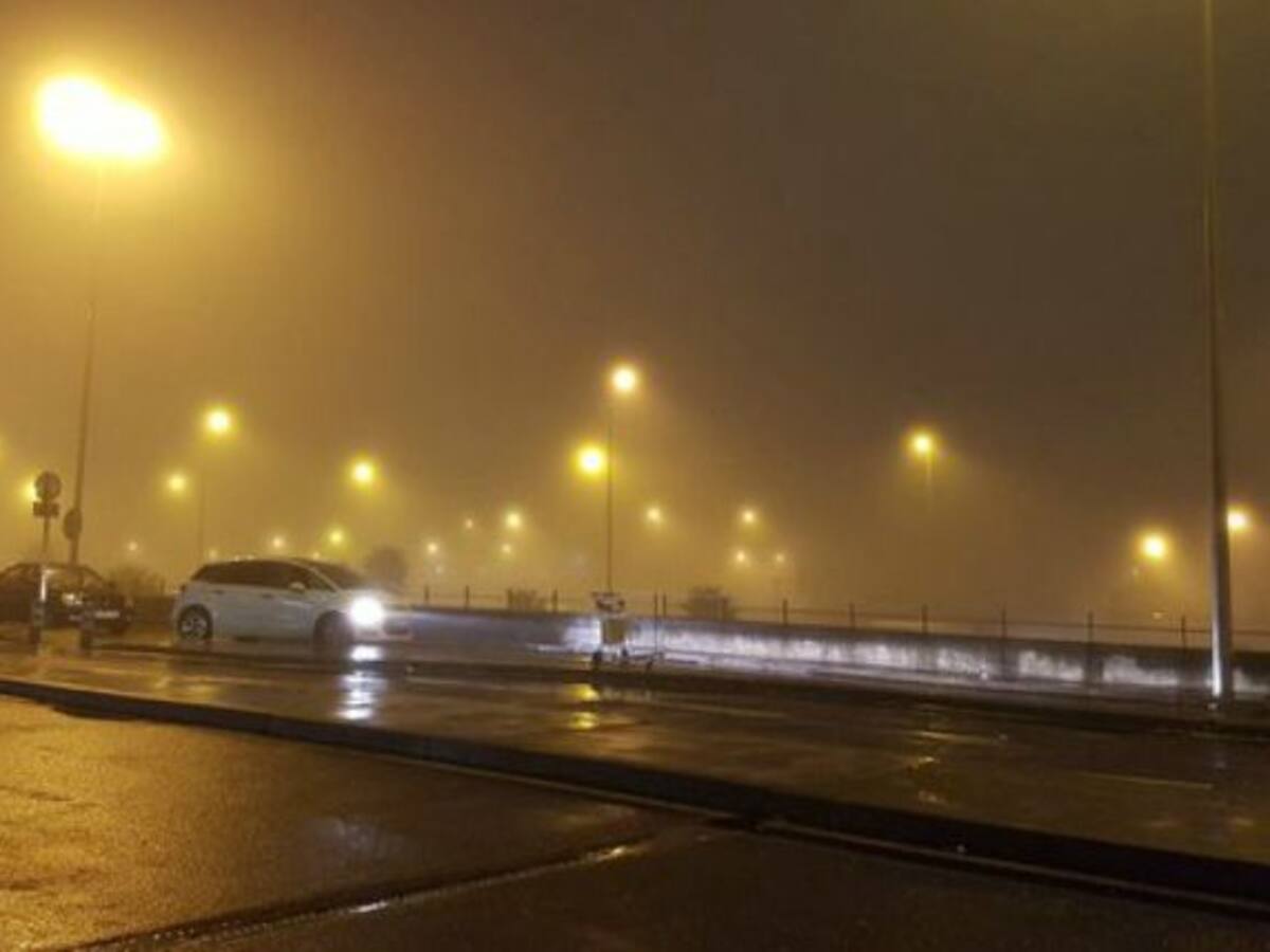 La niebla dificulta la actividad en el aeropuerto de Los Rodeos