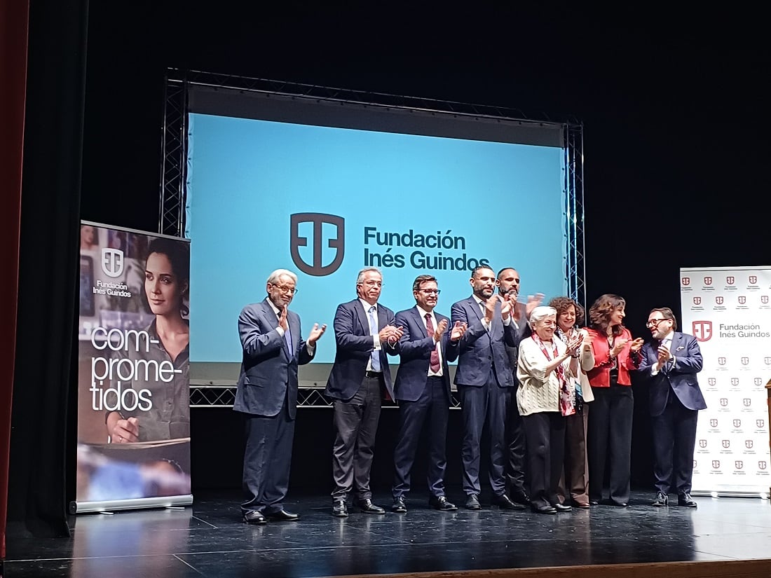 Presentación de la Fundación Inés Guindos en el Salón Ideal de Baza