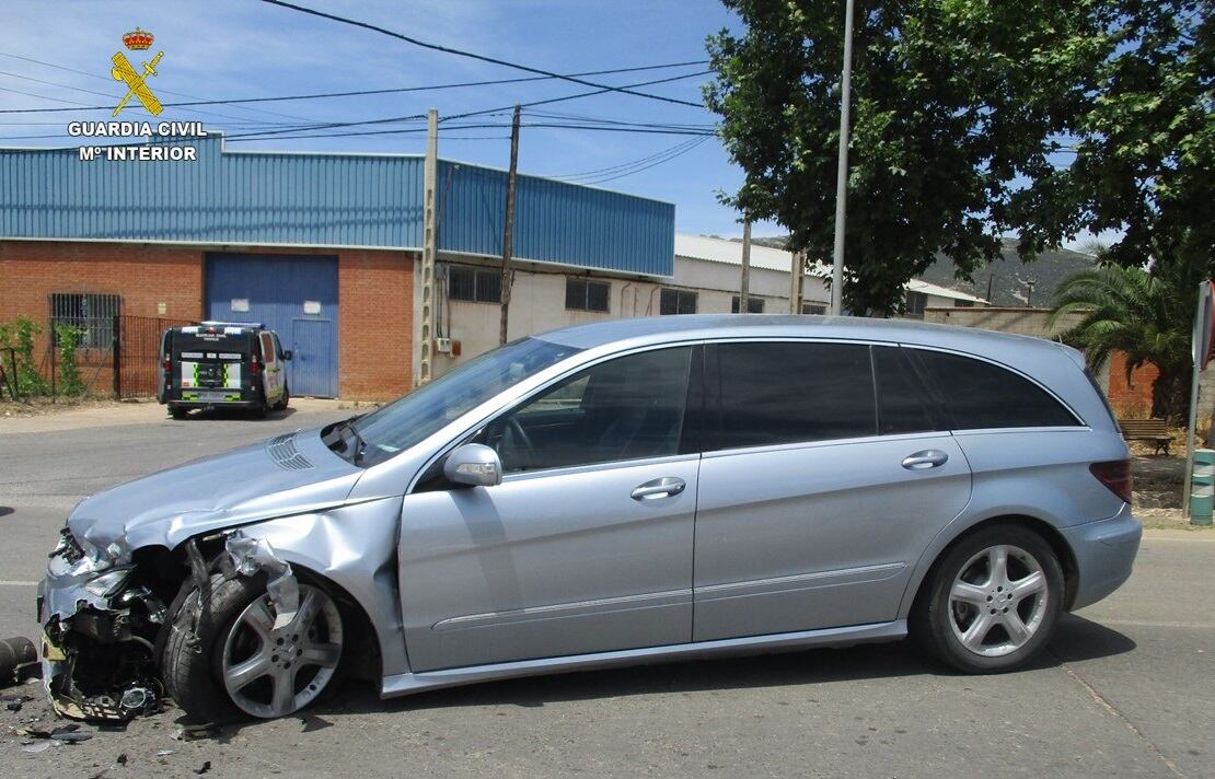 La Guardia Civil investiga al conductor de un vehículo como presunto autor de un delito de homicidio imprudente en accidente de circulación