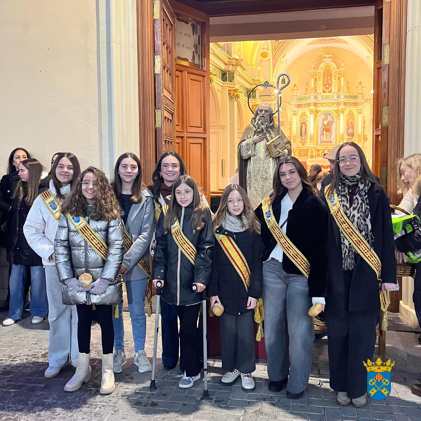 Reinas y Damas con San Antón