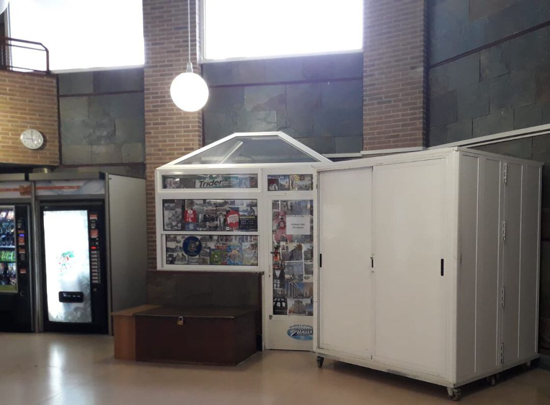 Kiosco de prensa y revistas del Hospital General de Segovia