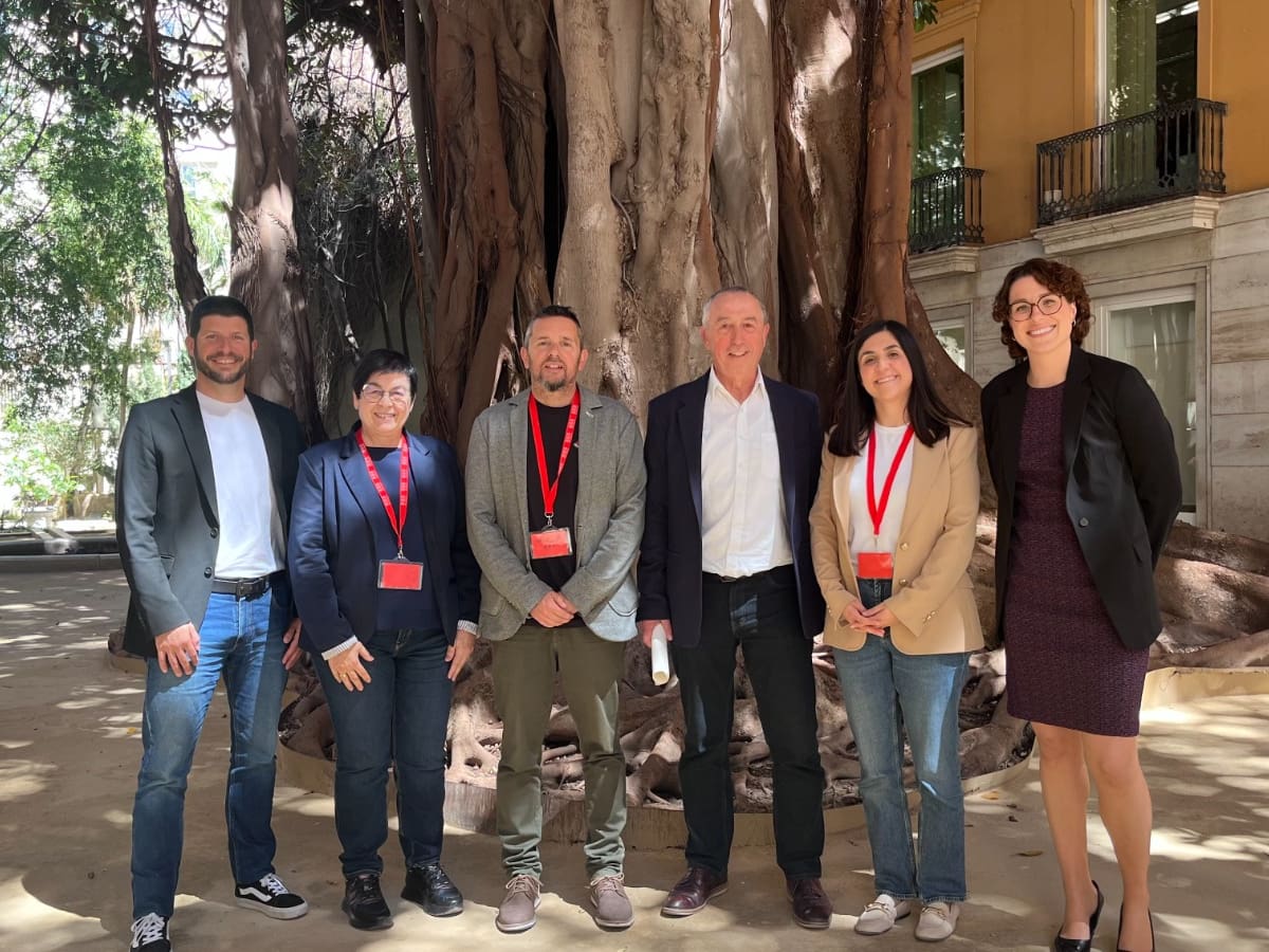 Verdes de Europa y Compromís se reúnen en Les Corts para tratar temas sobre Villena.