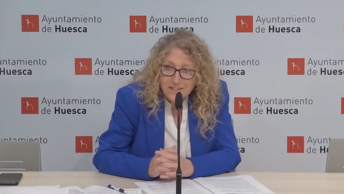 Susana Oliván, concejala de participación ciudadana, haciendo balance de Tu concejal te escucha