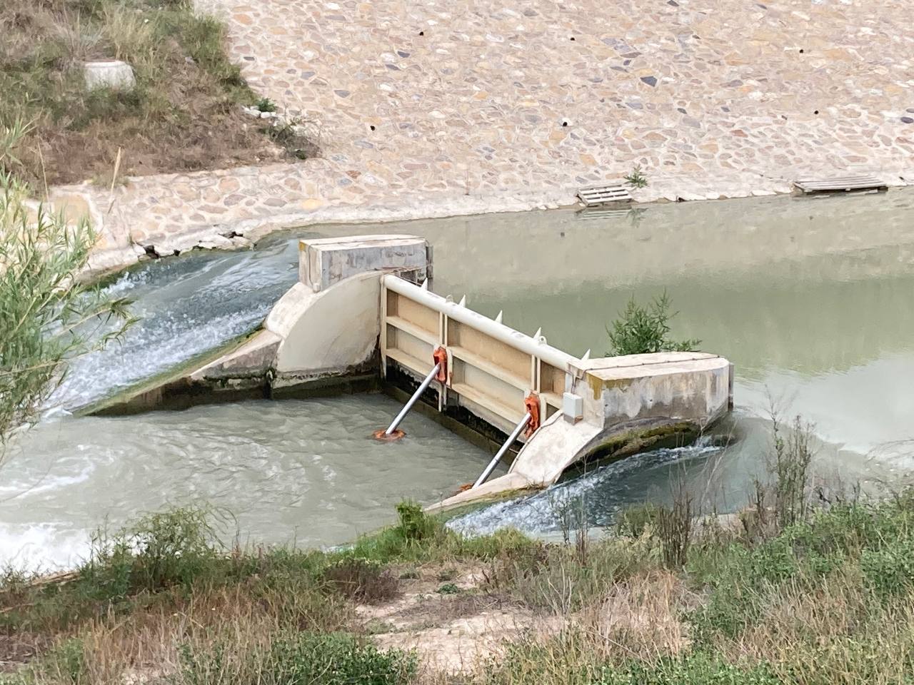 Presa regulable ubicada en La Fica (Murcia)