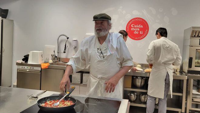 Antonio Arazo, en las cocinas