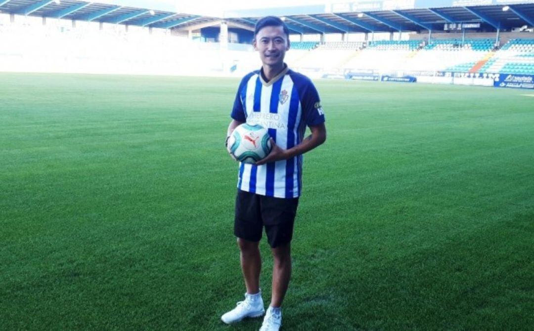 Acuerdo de patrocinio que conlleva el fichaje del chino de Leilei Gao de 39 años.