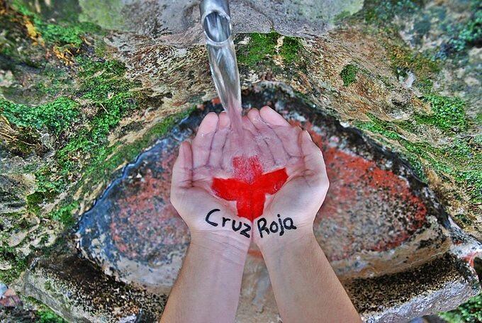 ‘En guardia contra el calor’: la campaña de Cruz Roja para protegerse de las olas de calor este verano