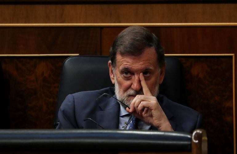 Mariano Rajoy, al seu escó del Congrés dels Dipuitats