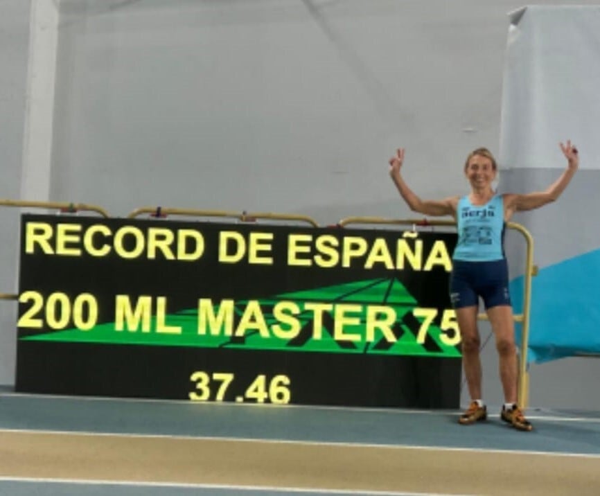 La atleta del Trops-Cueva de Nerja María Josefa Sáchez, record de España en 200 metros +75