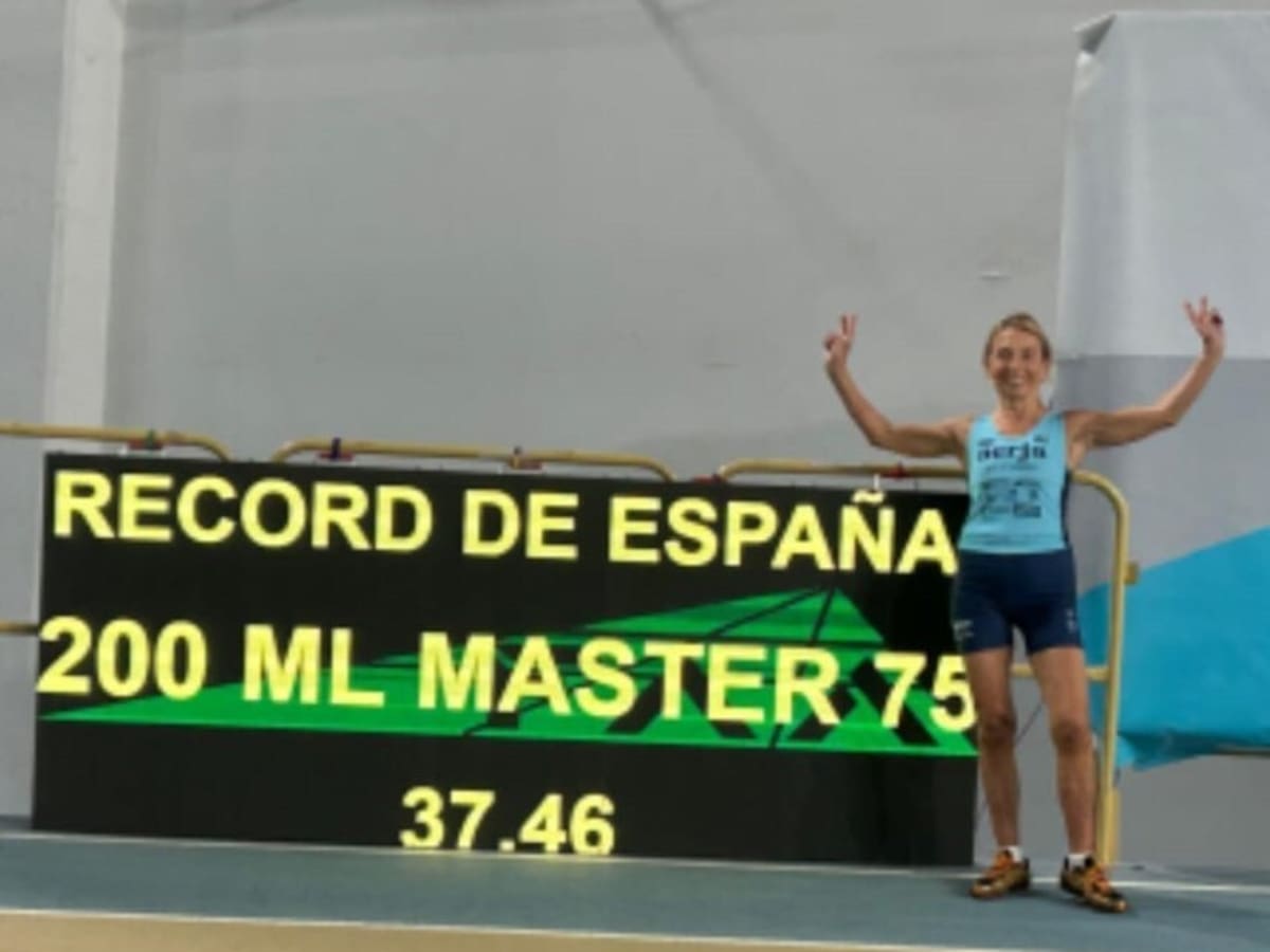 El Trops-Cueva de Nerja consigue 33 medallas en el Campeonato de Andalucía máster
