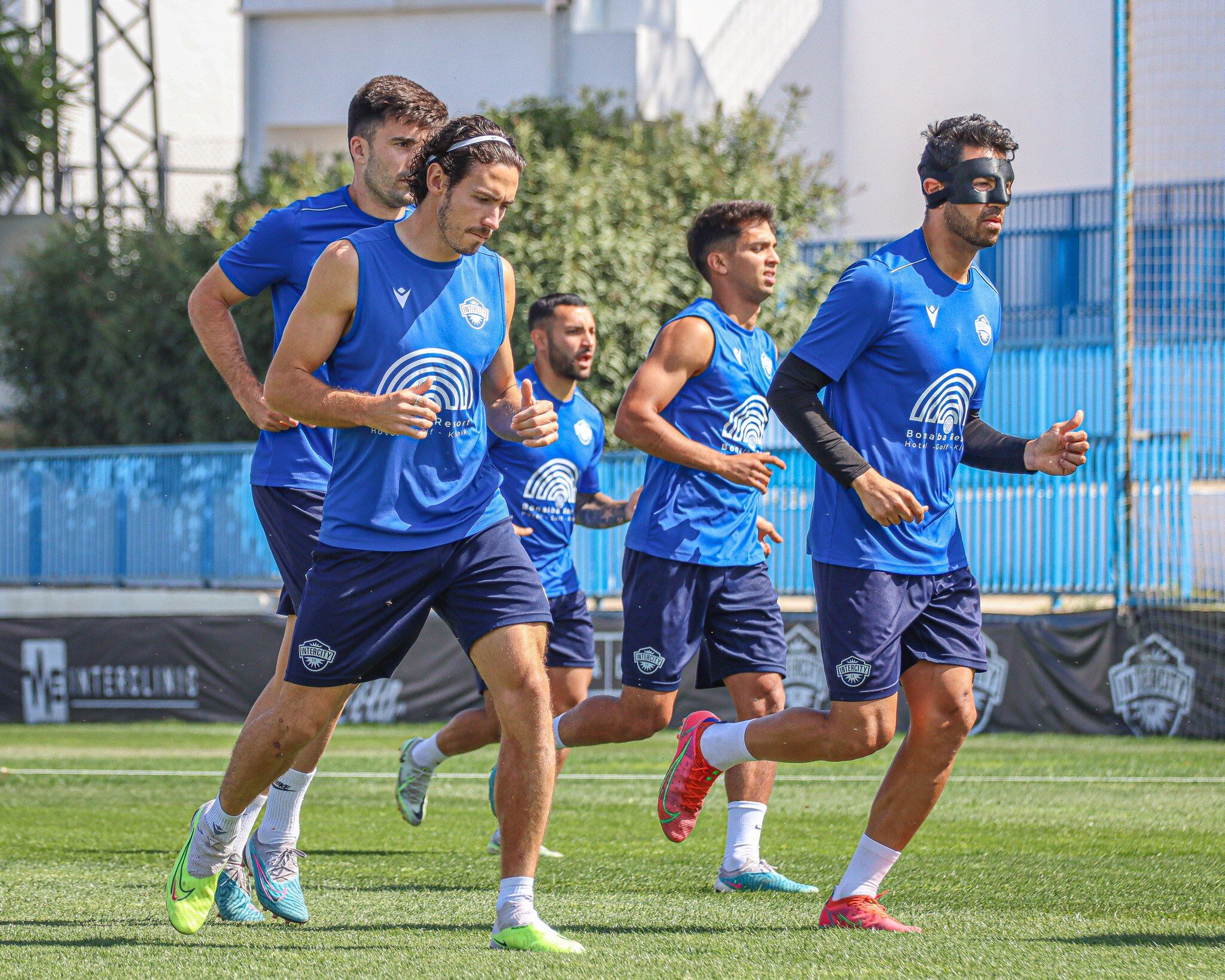 Entrenamiento del Intercity en el Antonio Solana