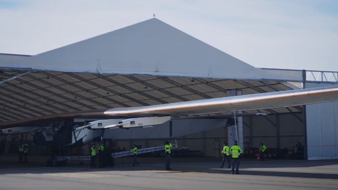 Imagen del prototipo de la aeronave no tripulada y propulsada por energía solar