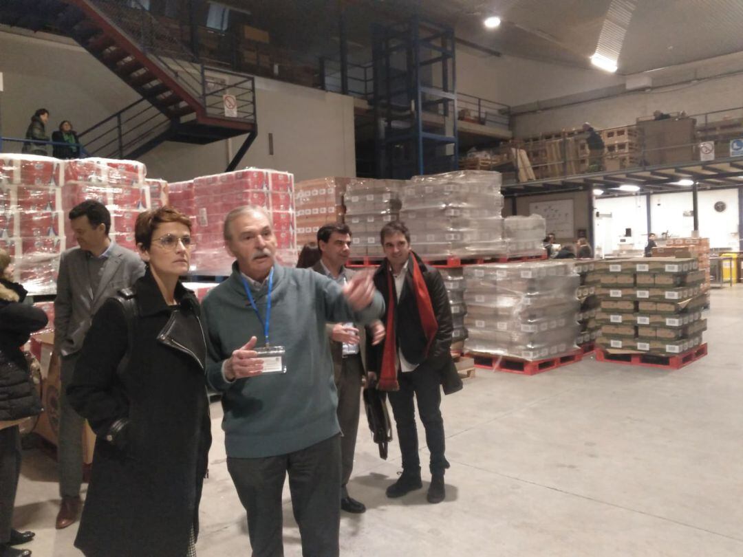 María Chivite visita el Banco de Alimentos de Navarra