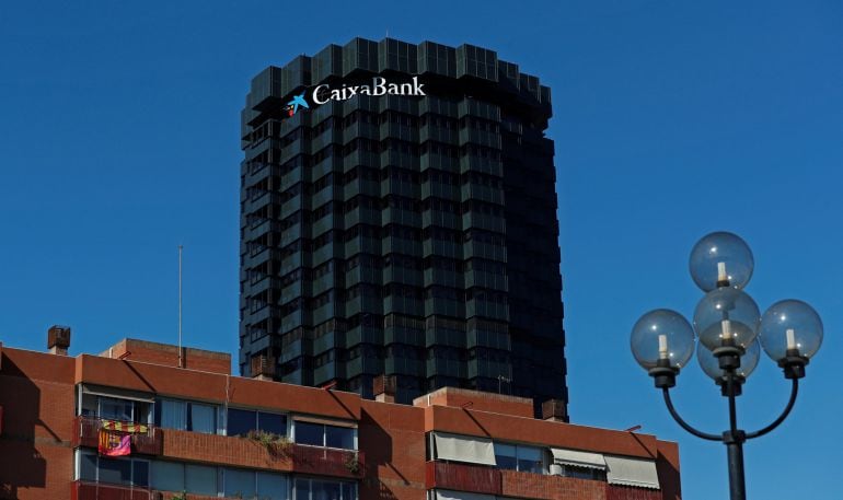 Imagen de archivo de la sede de Caixabank en Barcelona